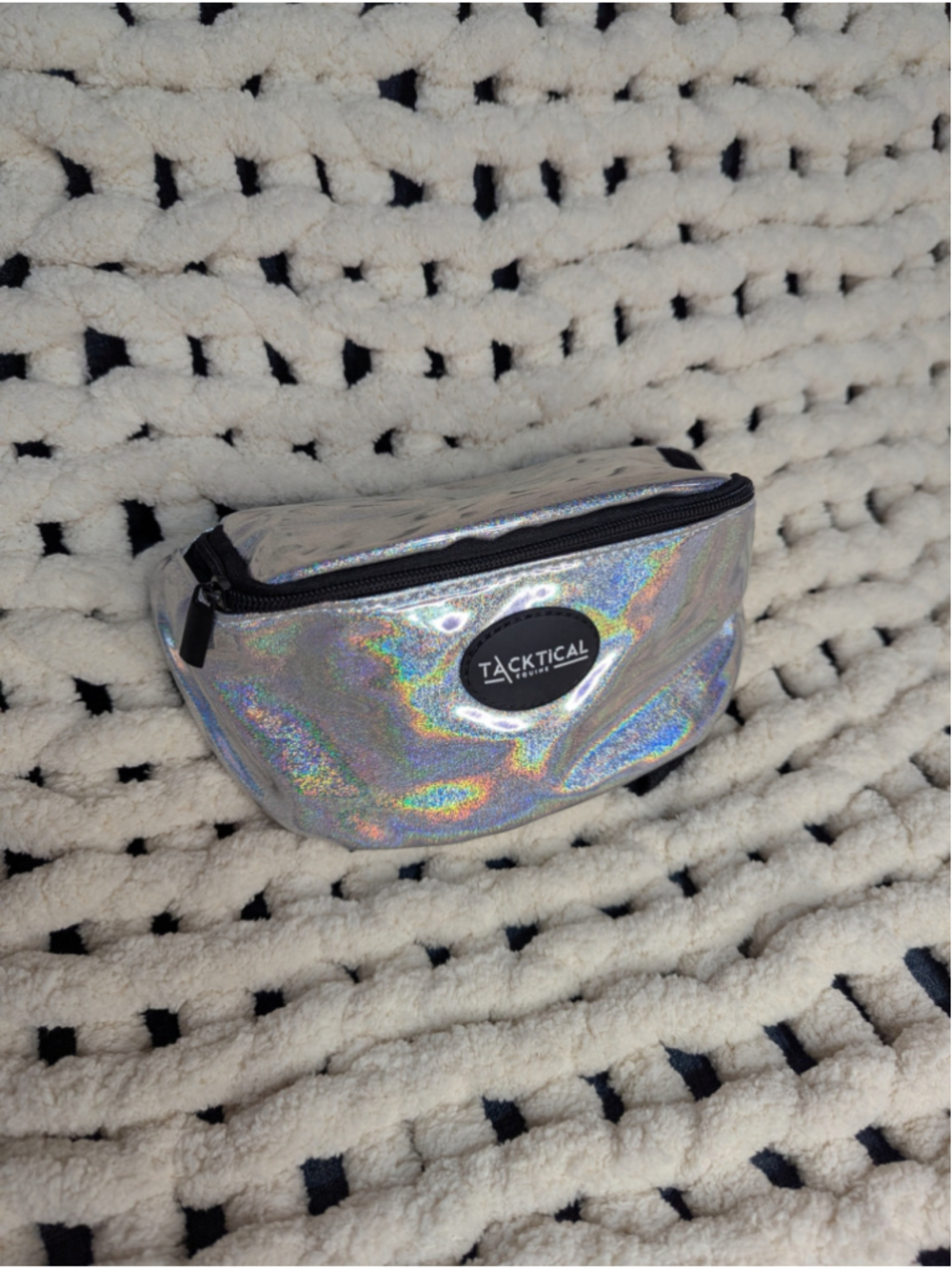 NEW Tacktical Equine Holographic Mini Saddle Bag Trail Riding Horse Pouch Silver